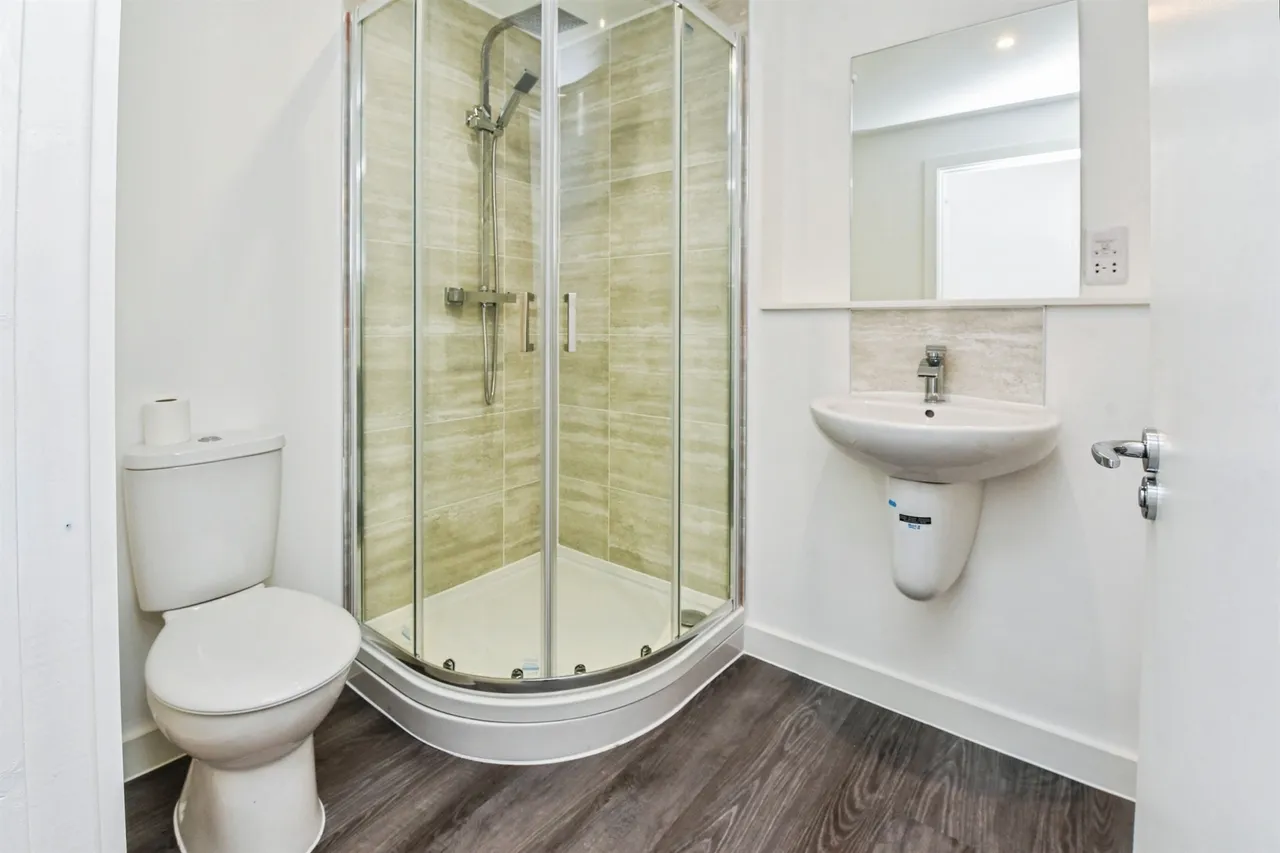 Vallis Road, Frome, photo 10