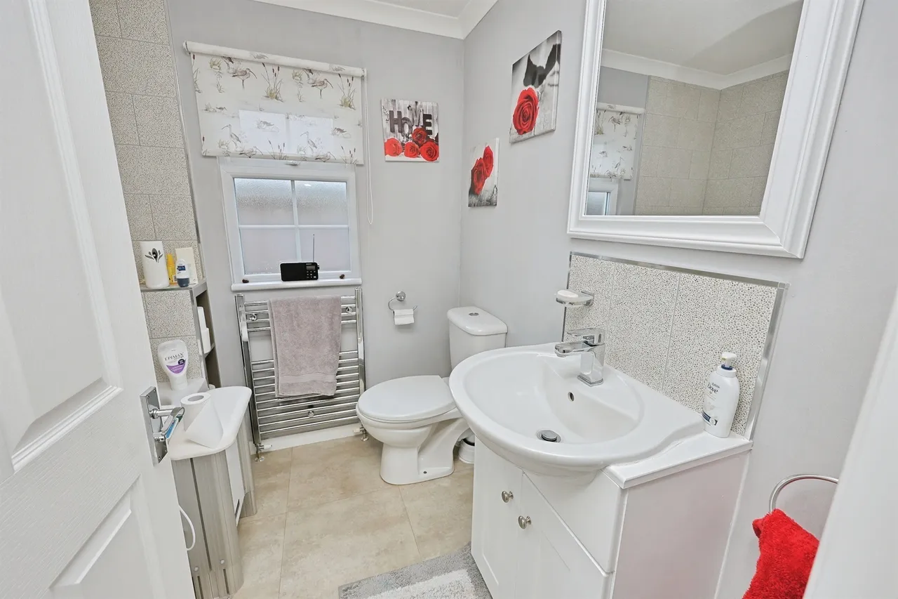 Redhill Park, Watton, THETFORD, photo 10