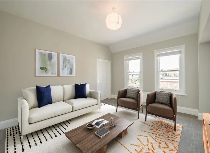 Broad Street, Teddington, TW11, photo 2