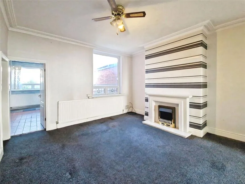 Manchester Road West, Little Hulton, Greater Manchester, M38, photo 12