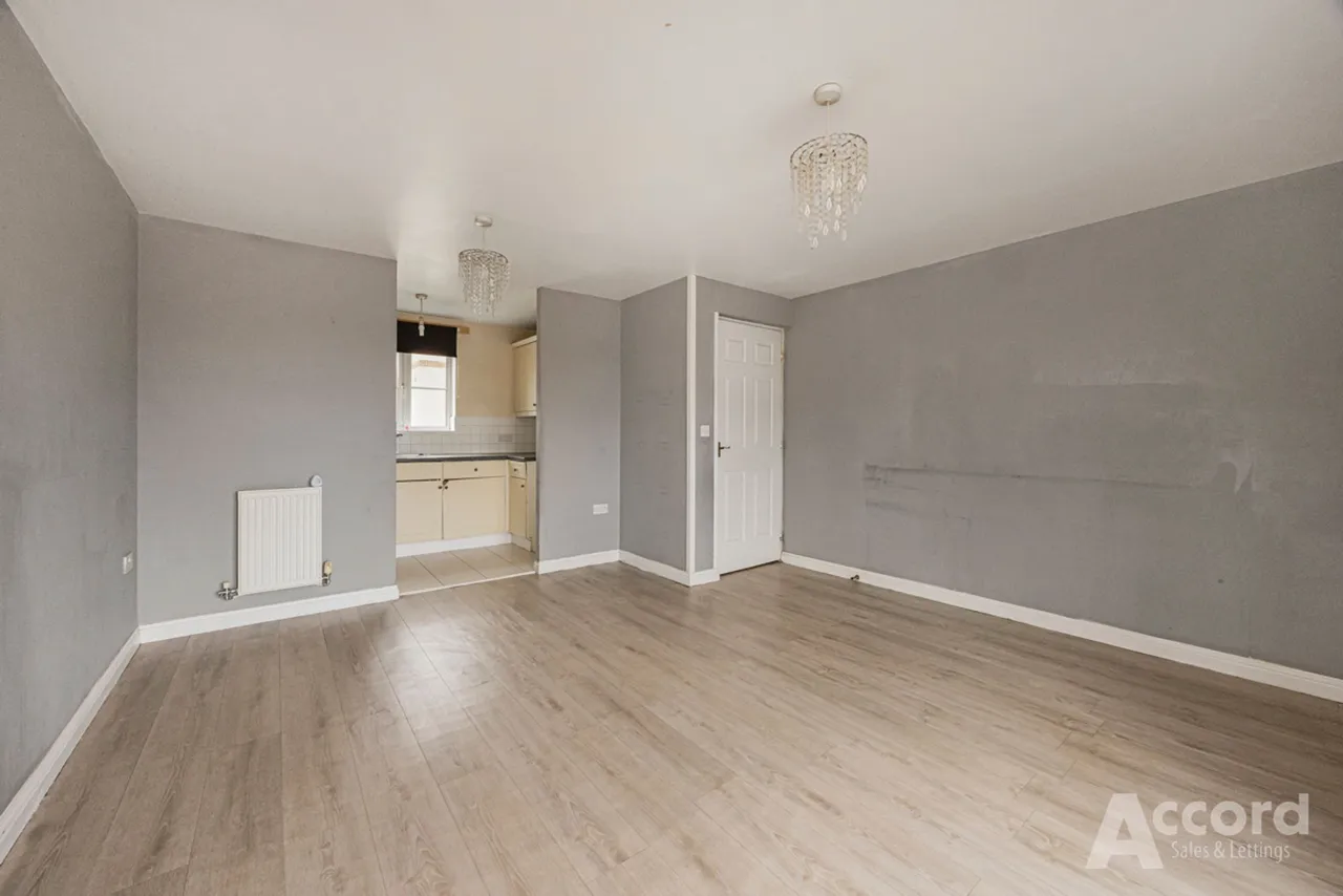Nightingale Crescent, Romford, RM3, photo 8