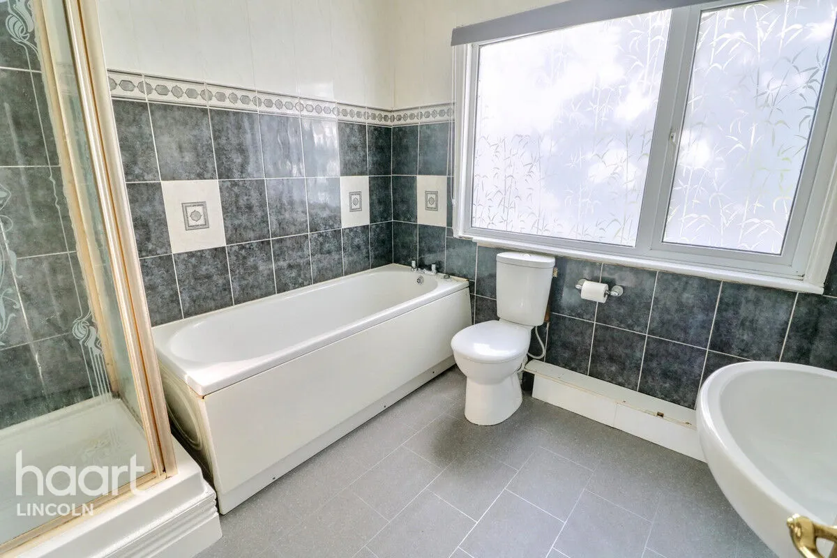 Saxilby Road, Sturton by Stow, LN1, photo 7