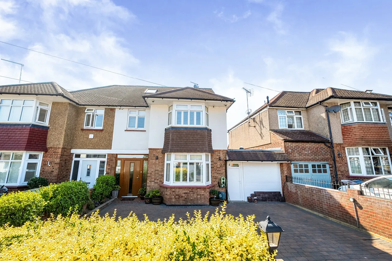 Park Drive, North Harrow, HA2, photo 20