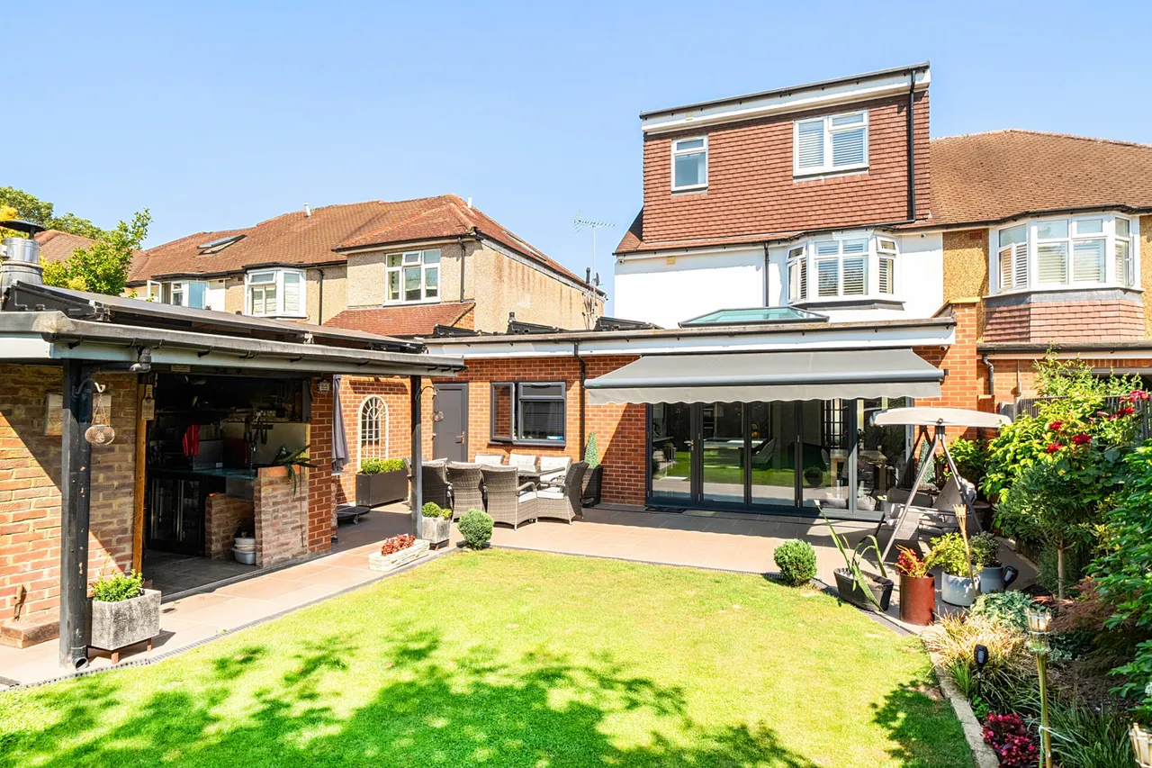 Park Drive, North Harrow, HA2, photo 5