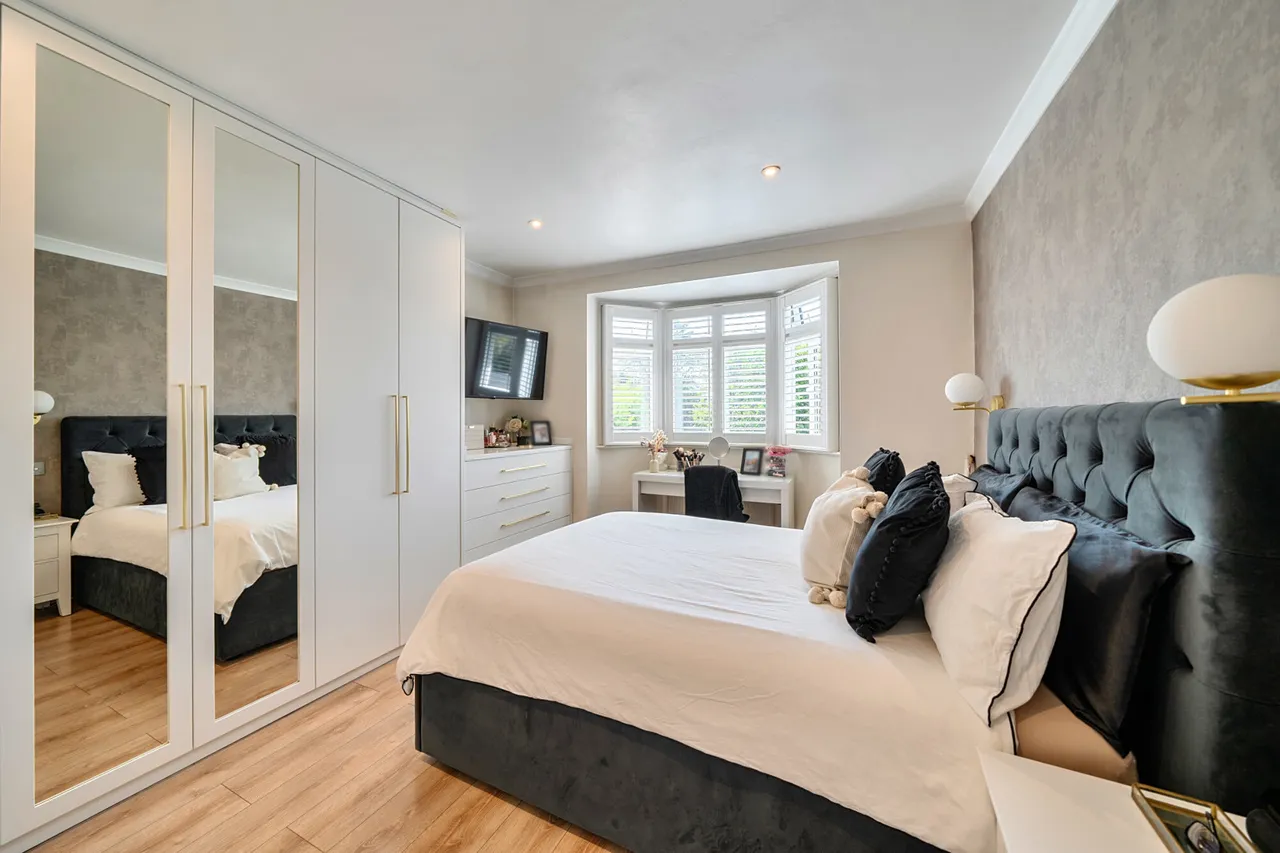 Park Drive, North Harrow, HA2, photo 10