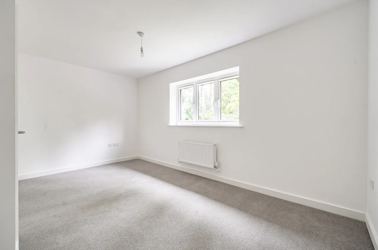 Malthouse Court, Langdown Lawn, SO45, photo 6