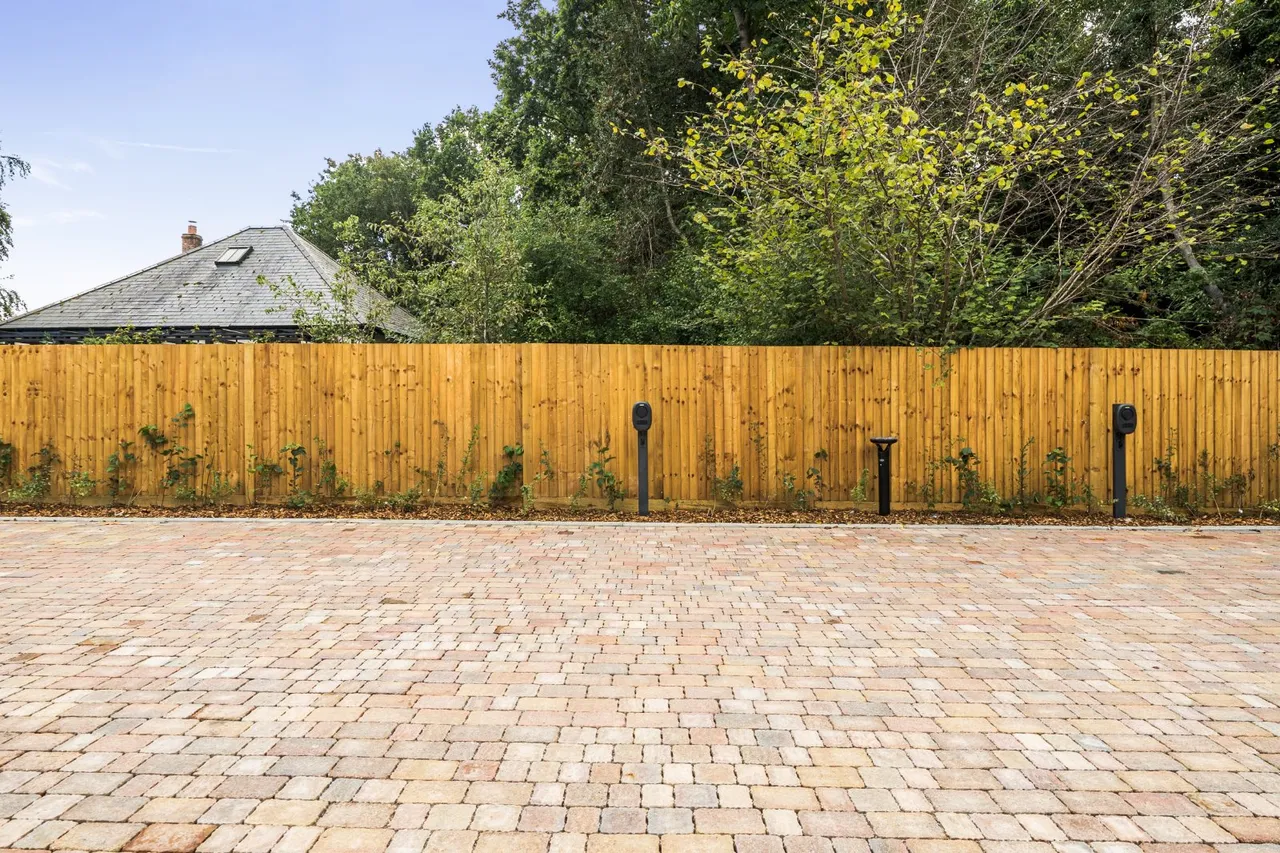 Malthouse Court, Langdown Lawn, SO45, photo 10