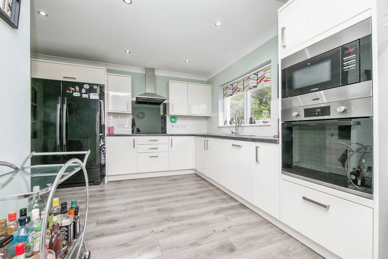 Victoria Road, Clacton-On-Sea, photo 4