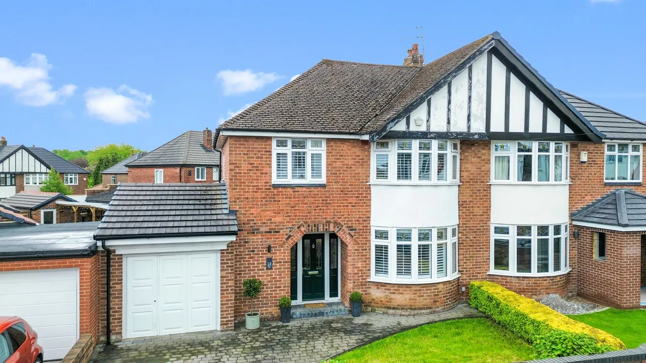 3 bed house for sale — Windle Grove, Windle, St. Helens, WA10 6HW