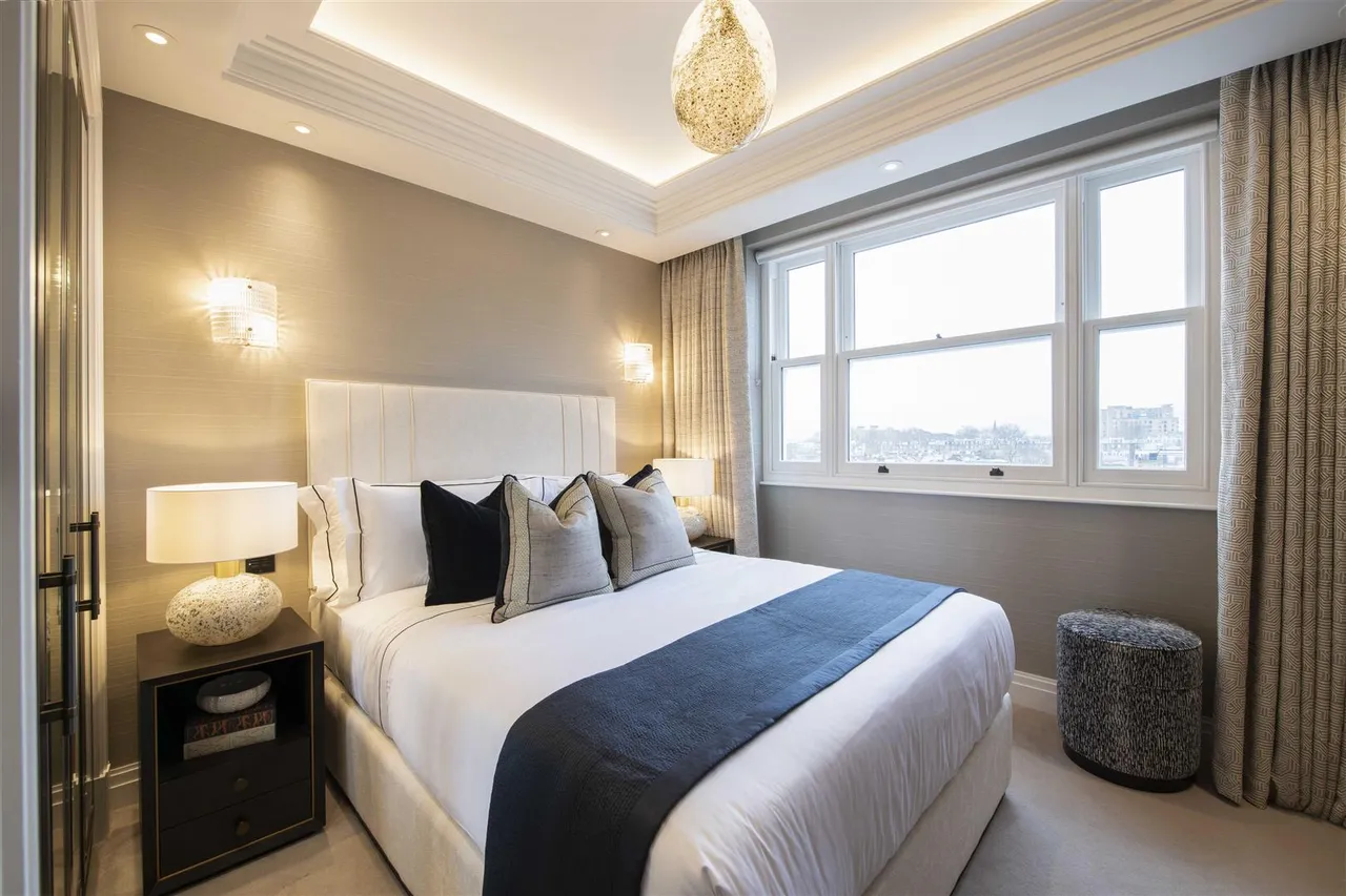 Prince Of Wales Terrace, London, W8 5PQ, photo 9