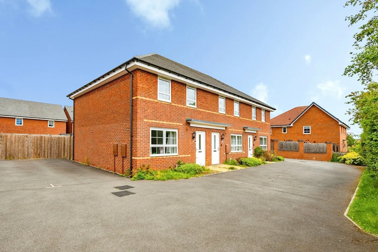Austen Drive, Tamworth, Staffordshire, B78, photo 7
