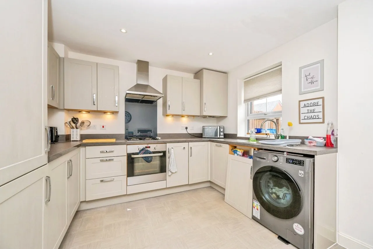 Austen Drive, Tamworth, Staffordshire, B78, photo 6