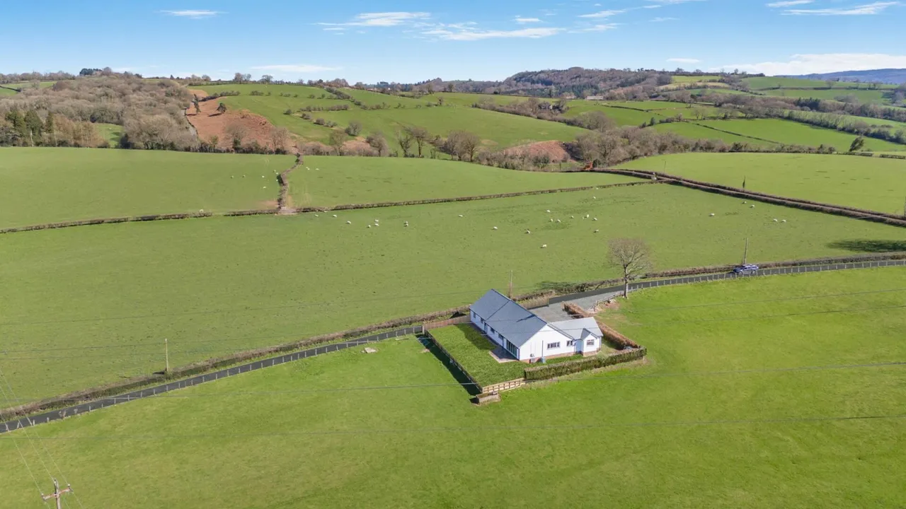 Croesyceiliog, Cwmbran, NP44, photo 2