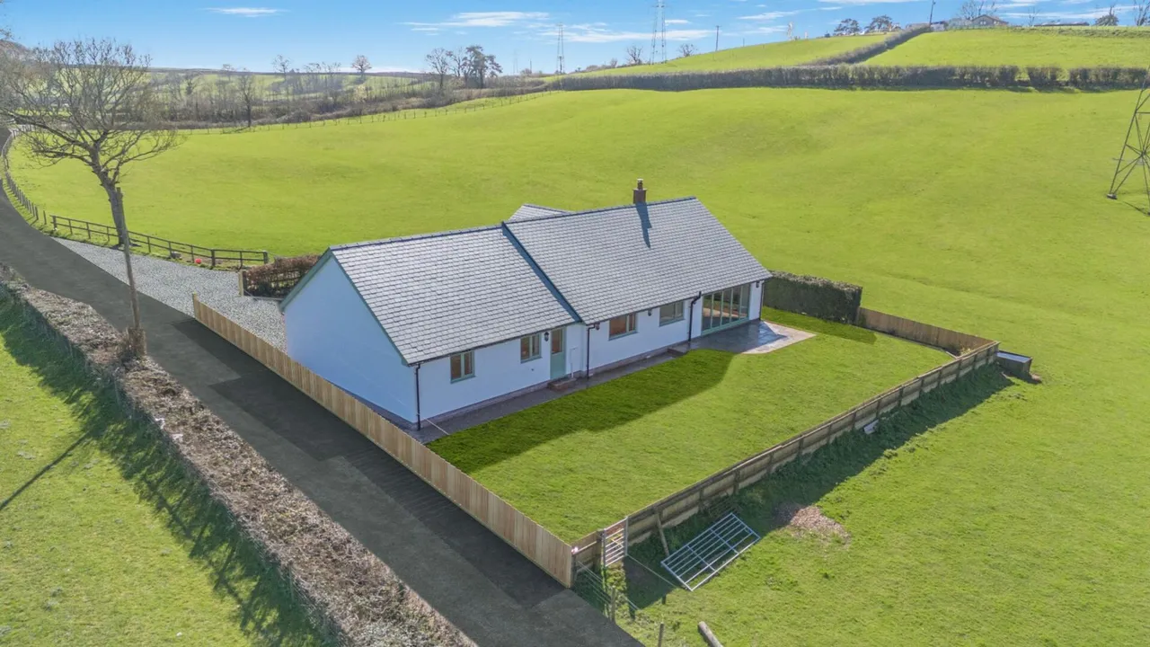 Croesyceiliog, Cwmbran, NP44, photo 21