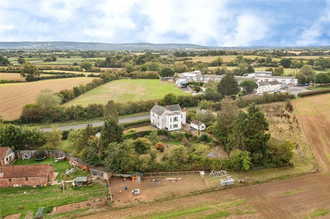 Norton Fitzwarren, Taunton, TA4, photo 40