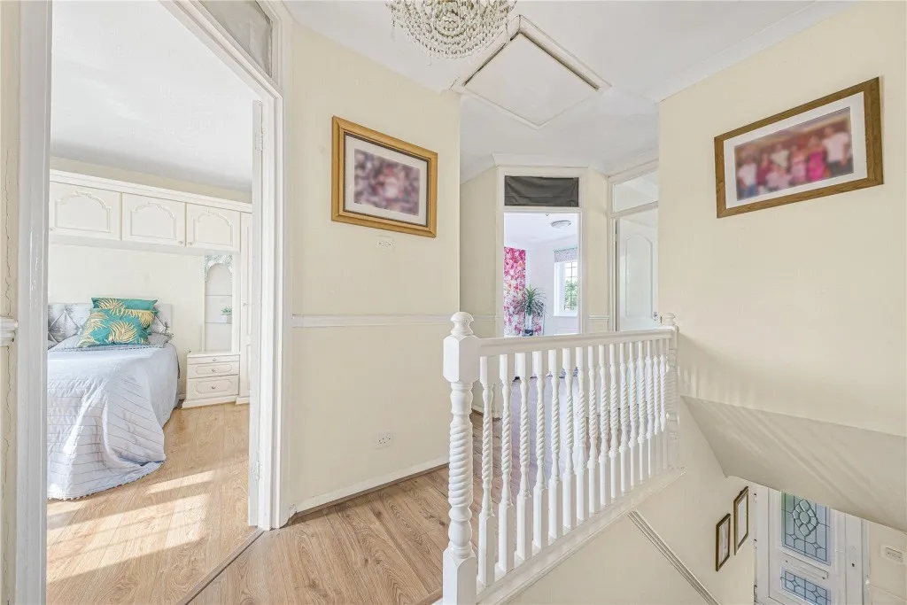 Homesdale Road, Petts Wood, photo 21