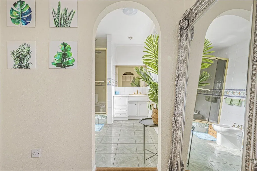 Homesdale Road, Petts Wood, photo 22