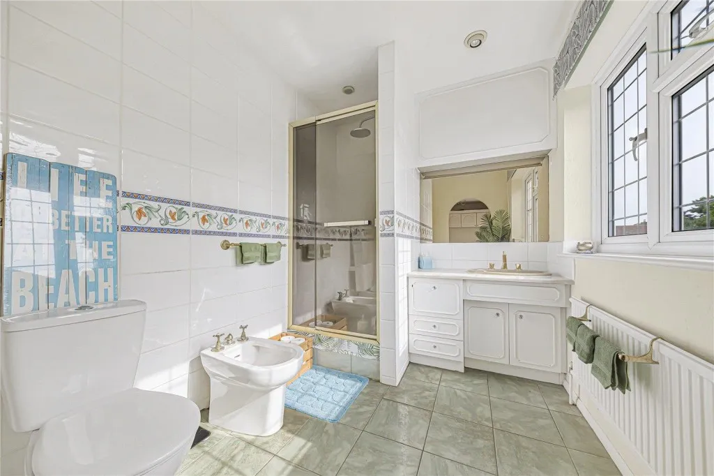 Homesdale Road, Petts Wood, photo 10
