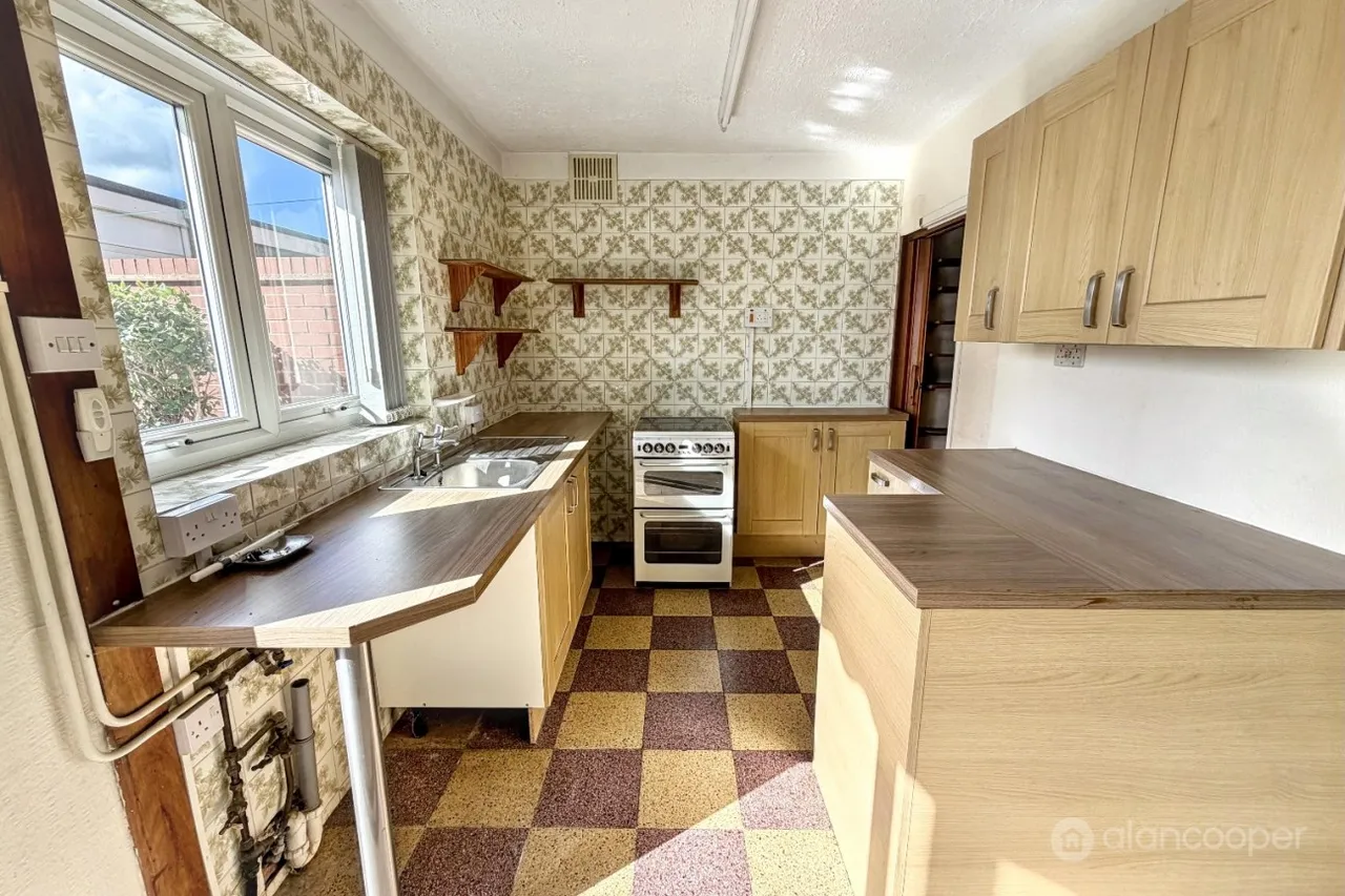 Constance Close, Bedworth, CV12, photo 10