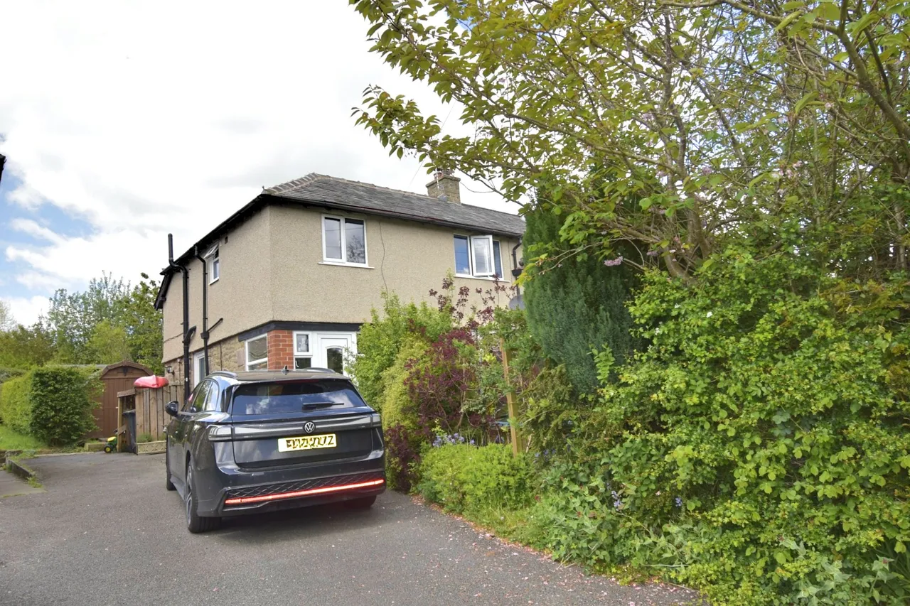 4 bed house for sale, Reddish Lane, High Peak