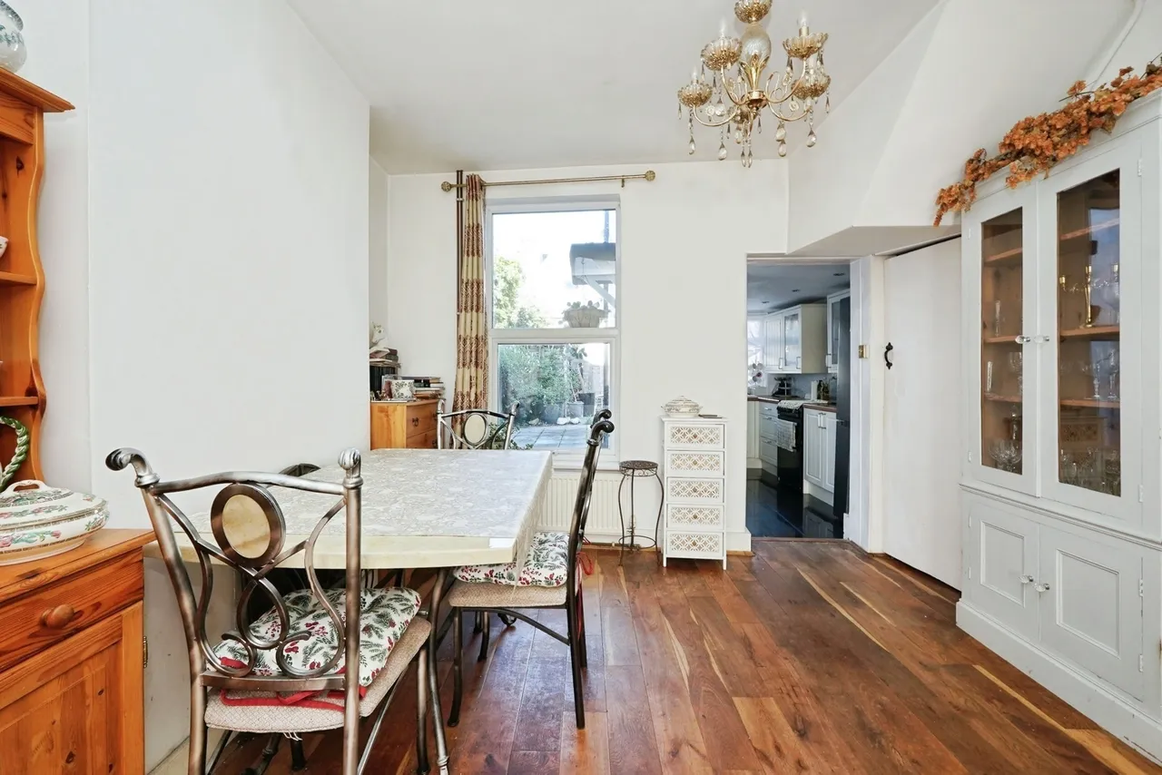 Fernbank Crescent, Folkestone, CT19, photo 13