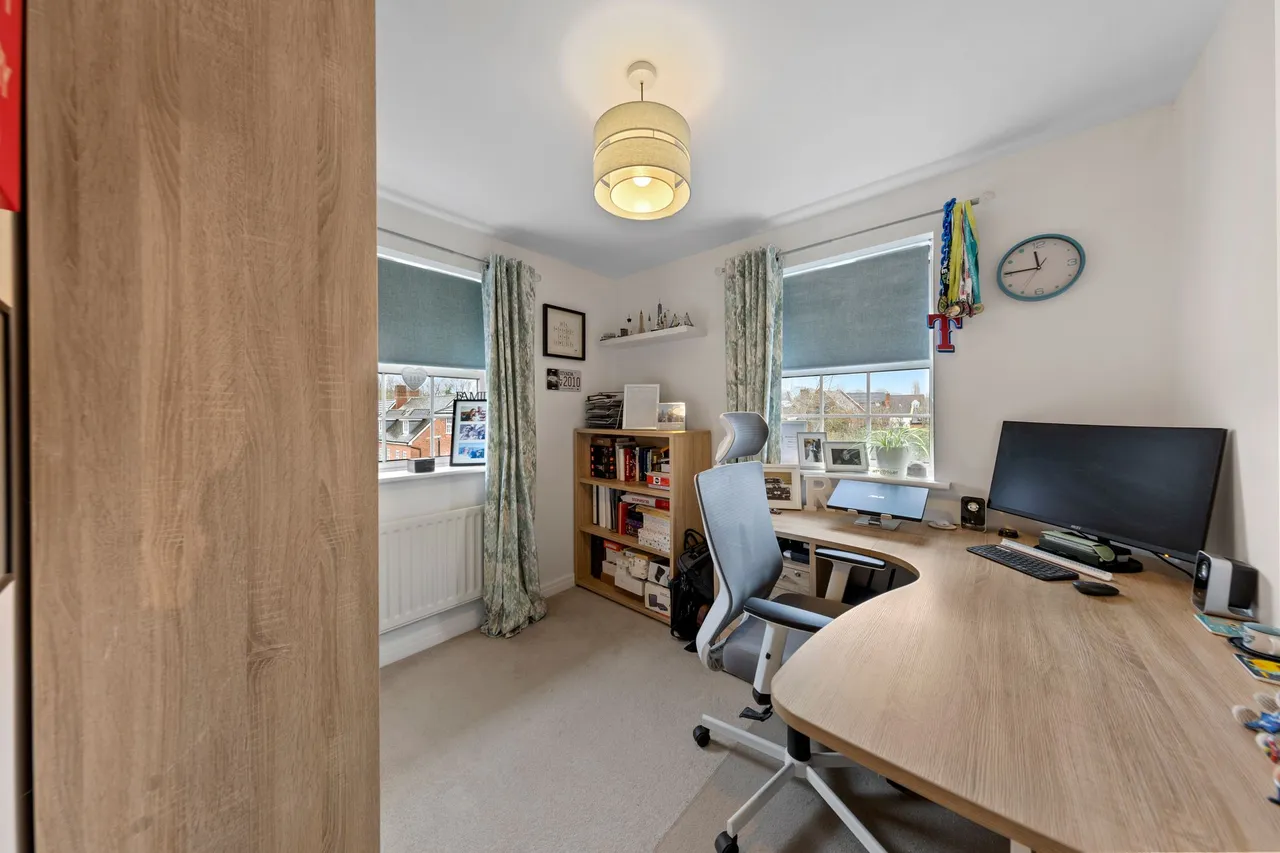 Browning Drive, Winwick, Warrington, Warrington, WA2 8XL, photo 8