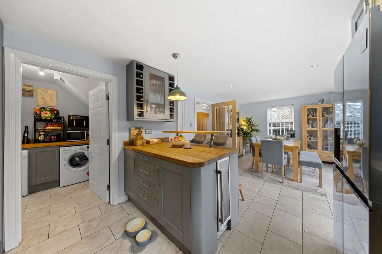 Browning Drive, Winwick, Warrington, Warrington, WA2 8XL, photo 9