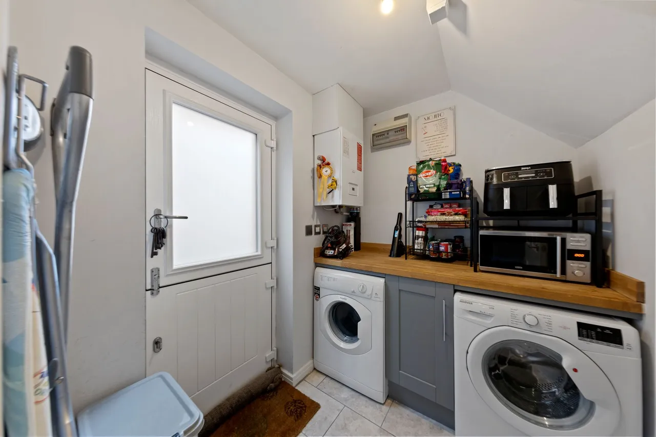 Browning Drive, Winwick, Warrington, Warrington, WA2 8XL, photo 12