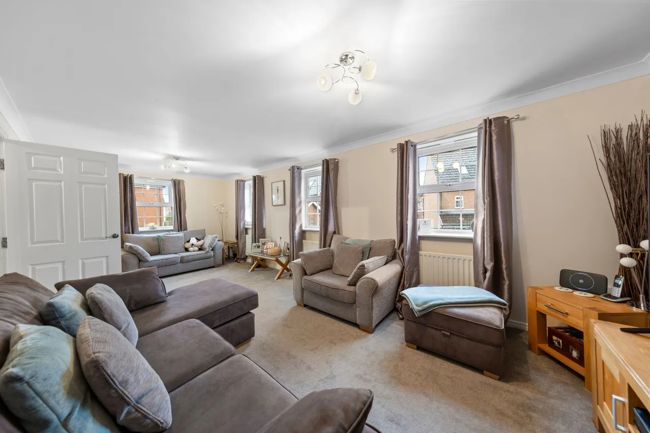 Browning Drive, Winwick, Warrington, Warrington, WA2 8XL, photo 3