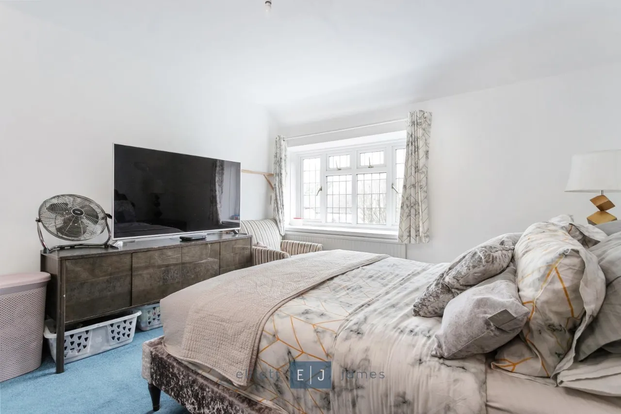 Stanmore Way, Loughton, photo 10
