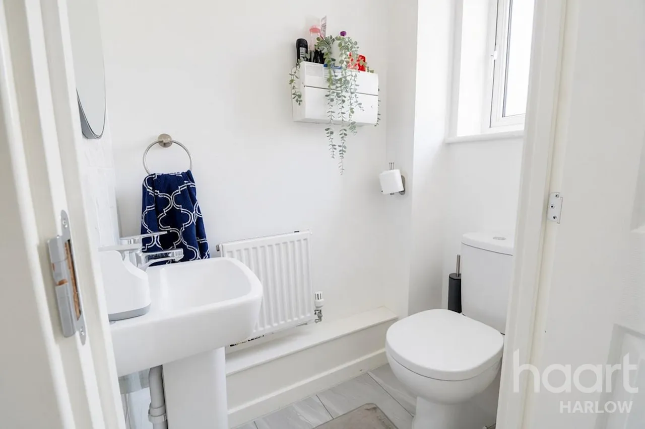Brambling Crescent, Harlow, CM17, photo 6