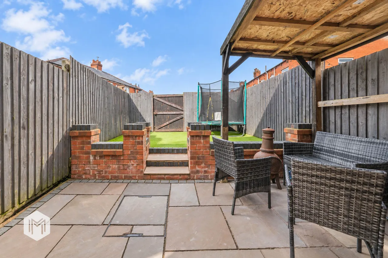 Crompton Road, Radcliffe, Manchester, M26 1HL, photo 4