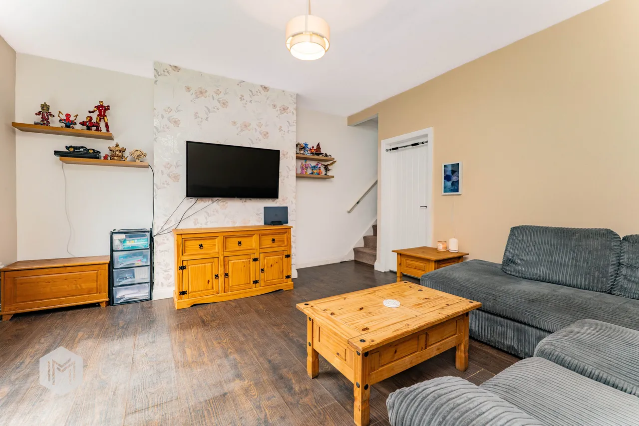Crompton Road, Radcliffe, Manchester, M26 1HL, photo 3