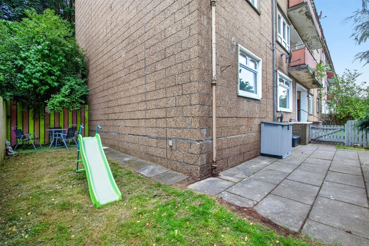 Windhill Crescent, Glasgow, photo 3