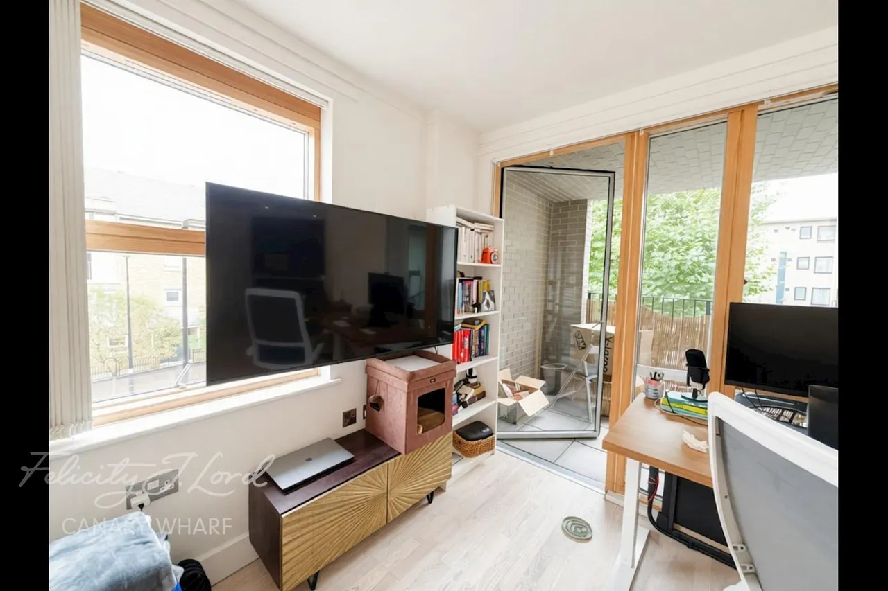 Triangle Apartments, E14, photo 4