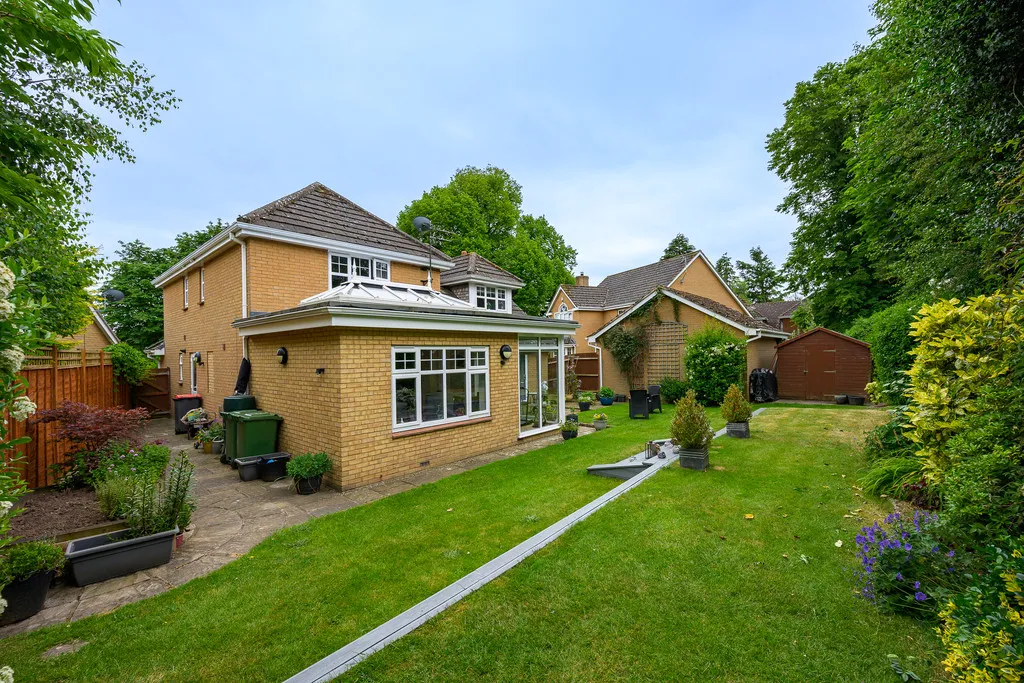 Forton Glade, Newport, photo 32