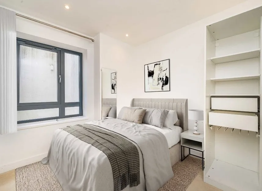 Messaline Avenue, Acton, W3, photo 11