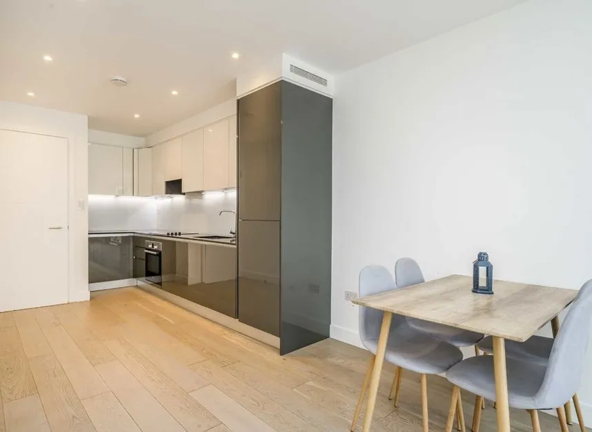 Messaline Avenue, Acton, W3, photo 6