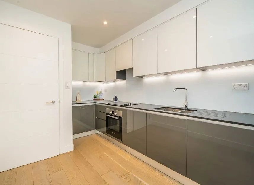 Messaline Avenue, Acton, W3, photo 5