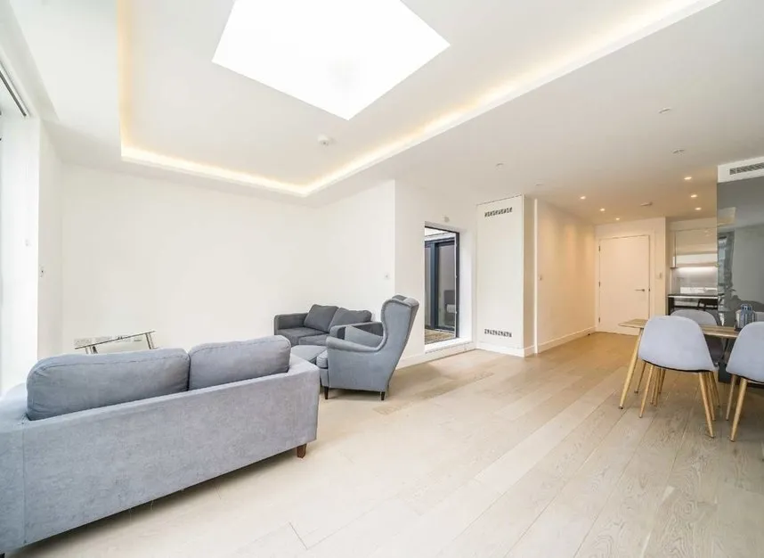 Messaline Avenue, Acton, W3, photo 2
