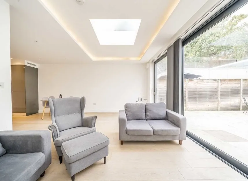 Messaline Avenue, Acton, W3, photo 7