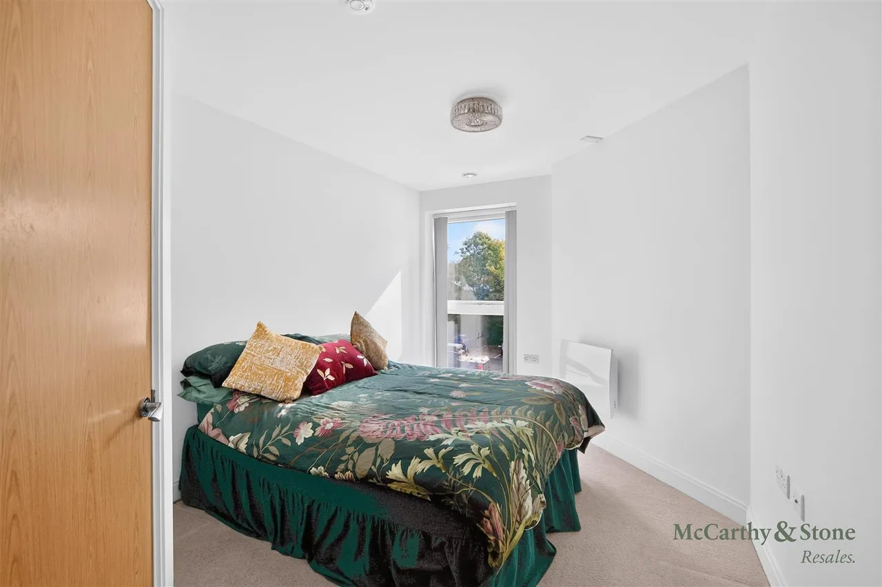 Sewardstone Road, Waltham Abbey, EN9, photo 8