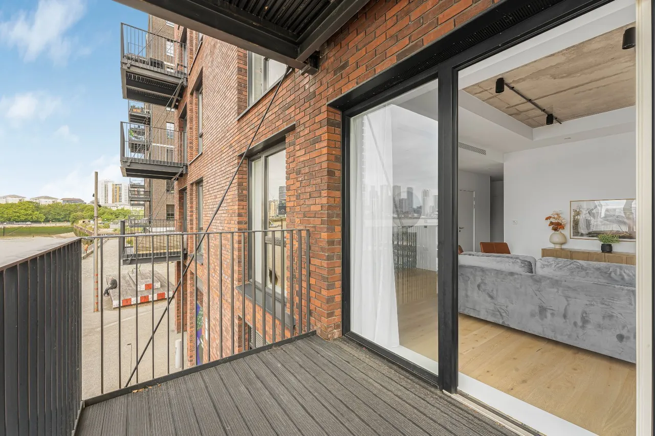 Orchard Place, London, E14, photo 14