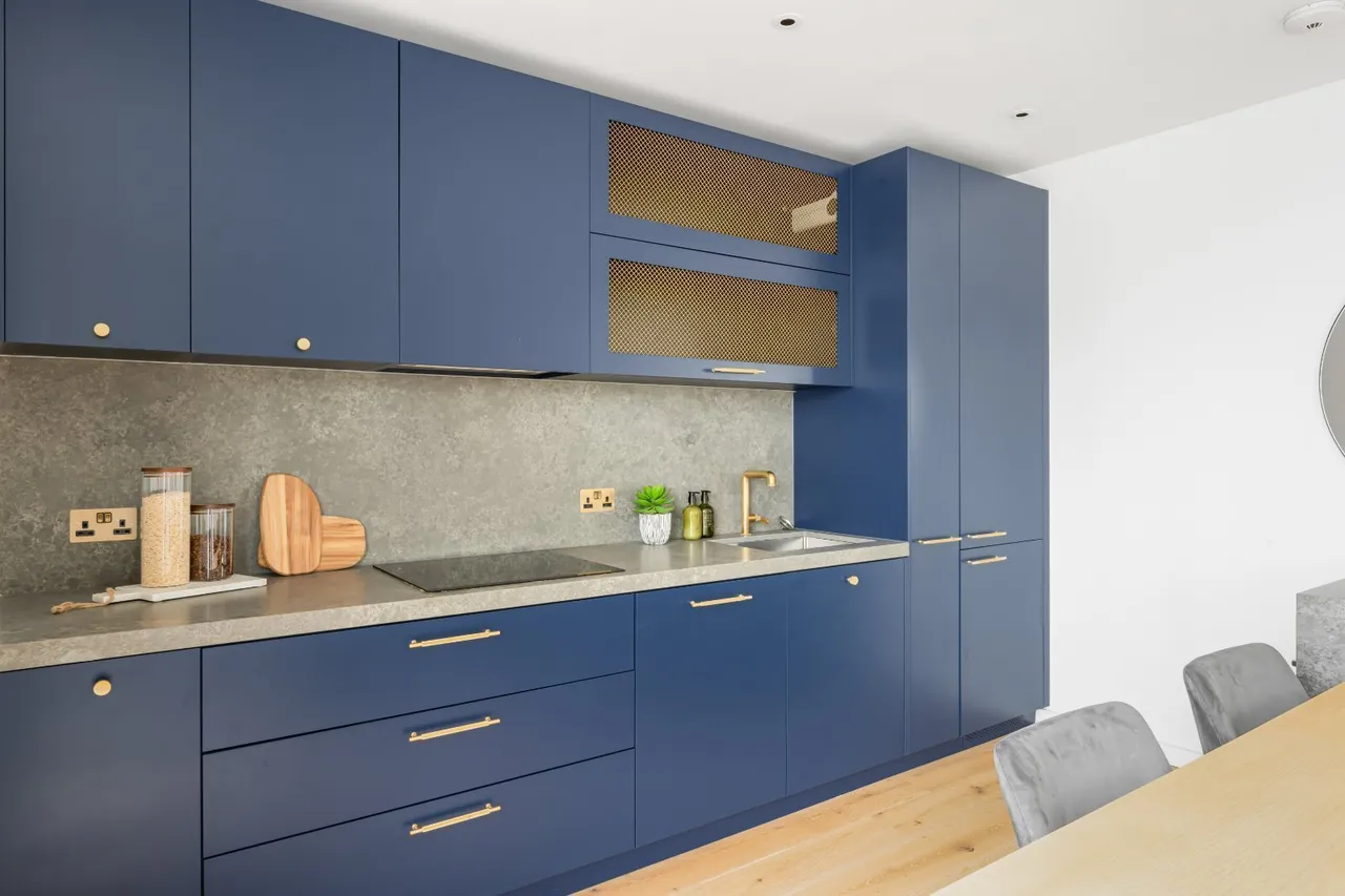 Orchard Place, London, E14, photo 4
