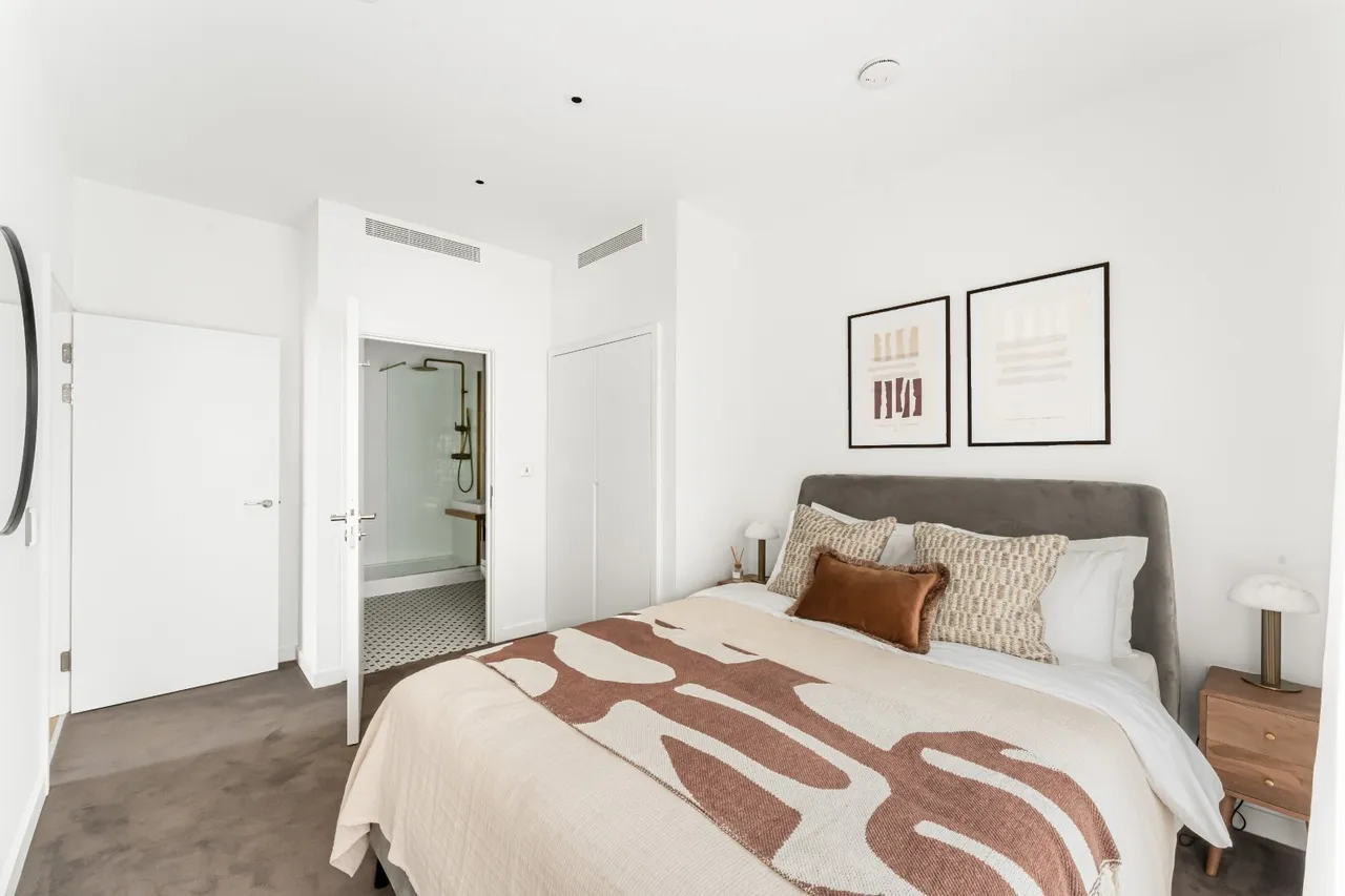 Orchard Place, London, E14, photo 10