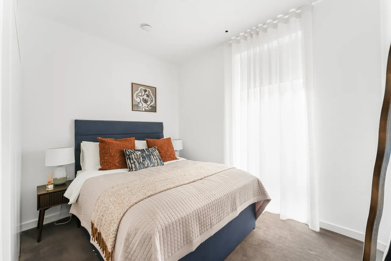 Orchard Place, London, E14, photo 8