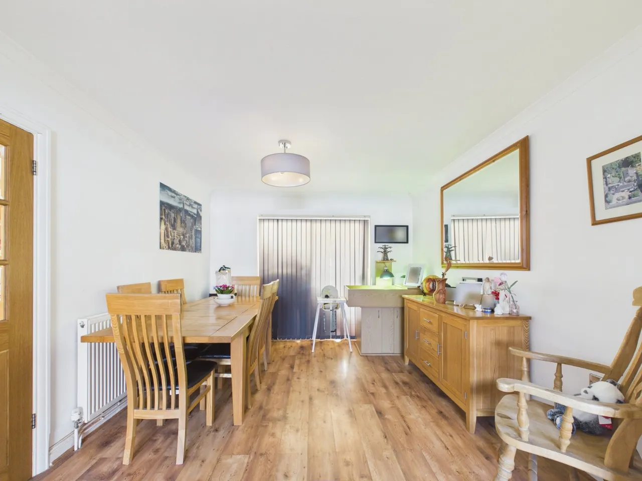 Feltham, Middlesex, photo 5