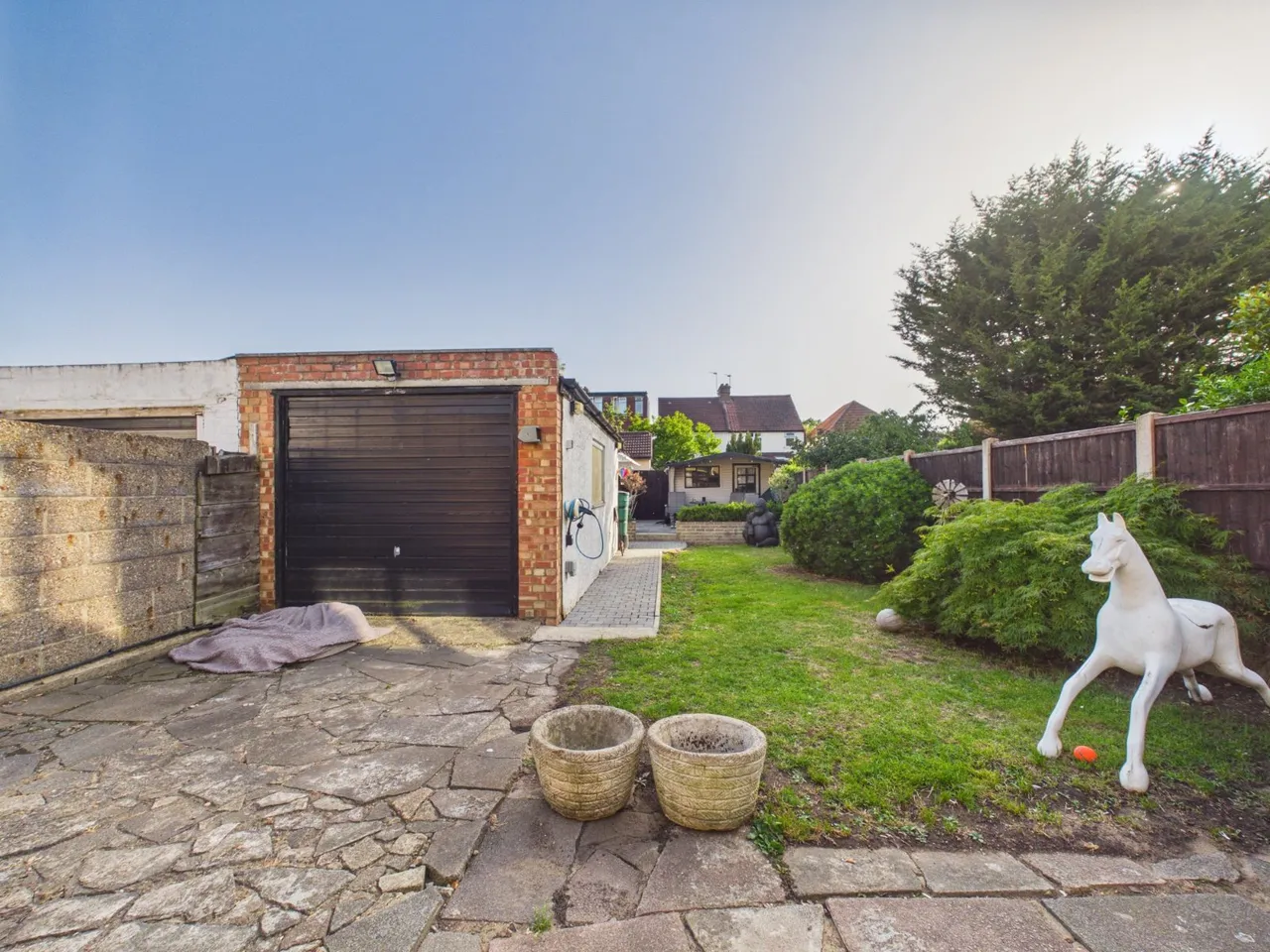 Feltham, Middlesex, photo 12