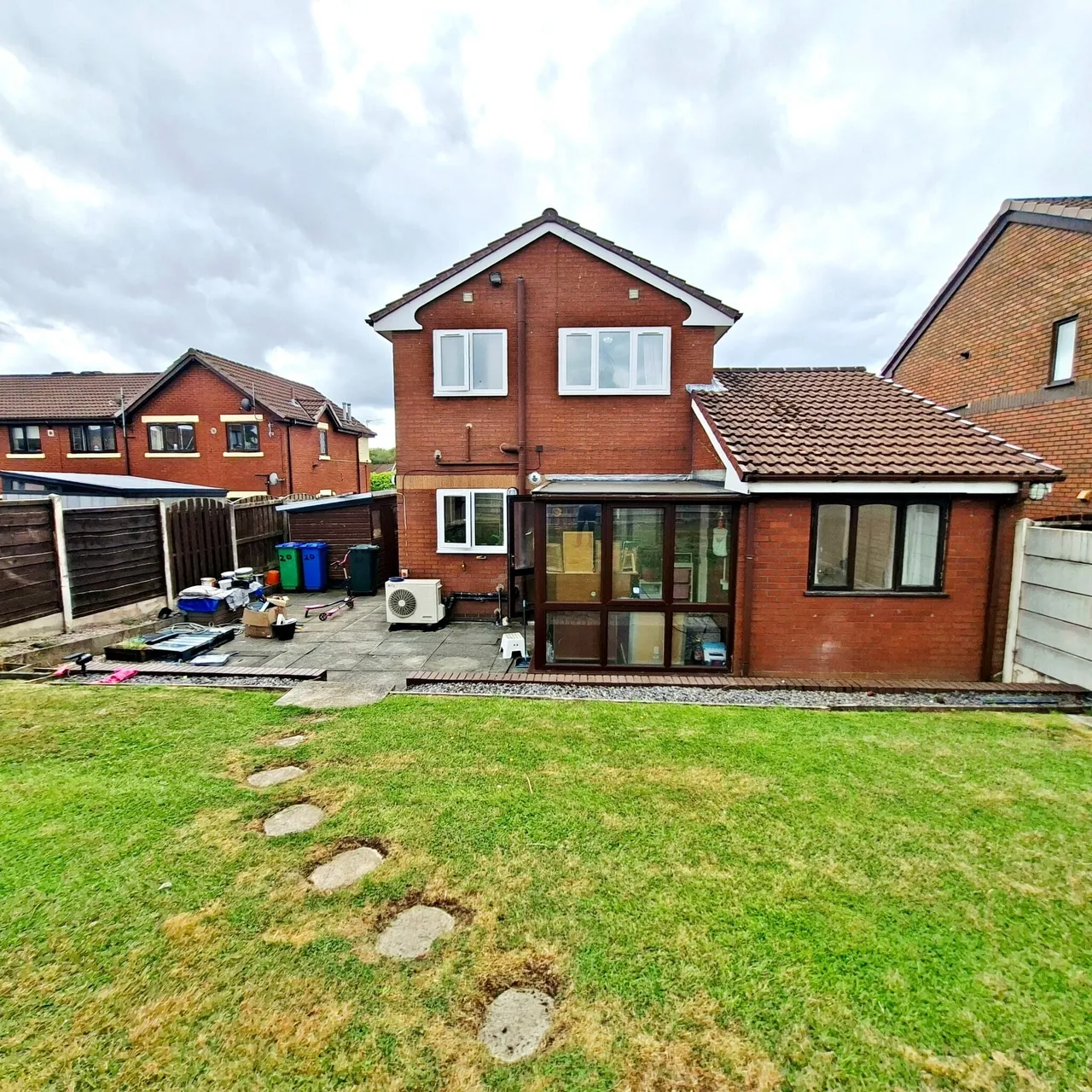 Barratt Gardens,M24 5JU, photo 13