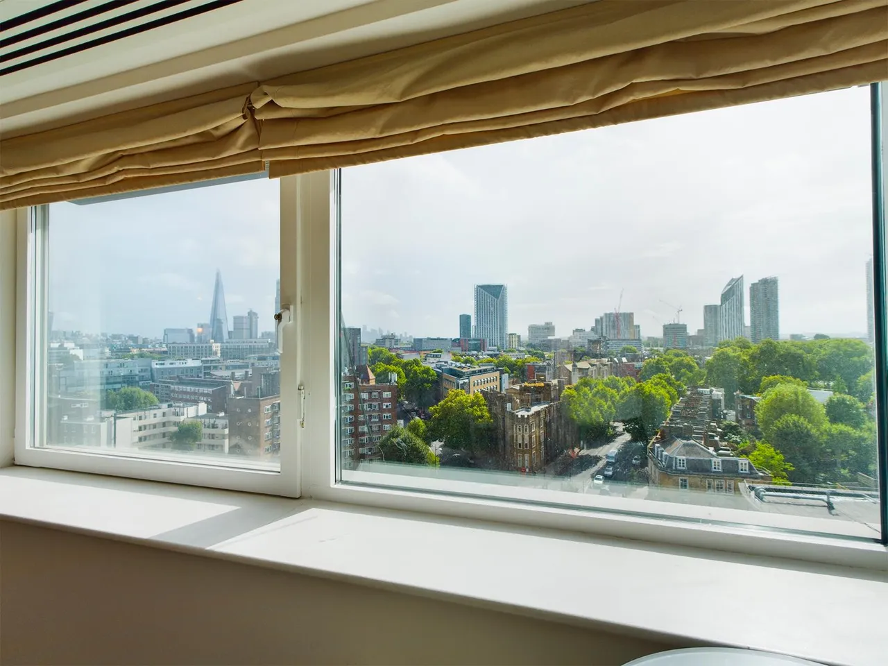 Westminster Bridge Road, London, SE1, photo 16